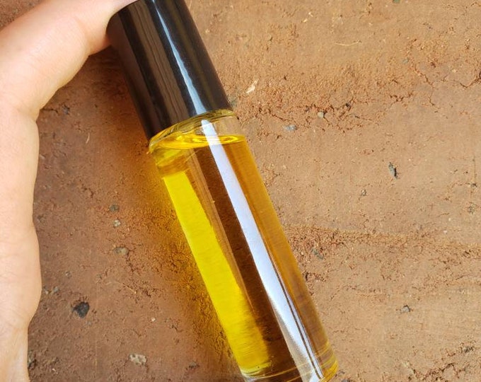 Calendula Oil with Vitamin E and Lavender Essential Oil