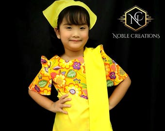 FILIPINIANA-KLEID FÜR KINDER Geblümtes Patadyong Philippinisches Nationalkostüm Maria Clara Baro am Saya Barong Tagalog Tag des philippinischen Erbes – Gelb