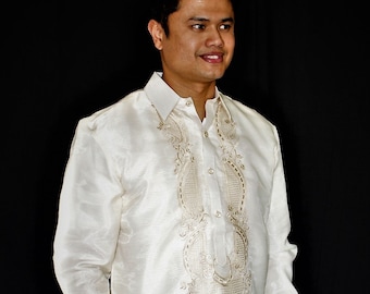 BARONG TAGALOG Filipino National Costume Filipiniana Made in Lumban Laguna Philippines - Beige - NCB1