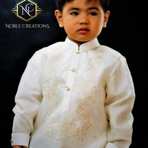 BARONG TAGALOG with Inner Lining Philippine National Costume FILIPINIANA Formal Dress For Kids Beige NCVON1 画像 6