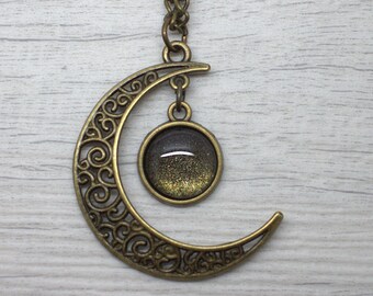 Collier "Gealaí", Lueur de Lune Celtique, Holographique - Couleur Paillettes Argentées, Collier Lune, celtes, Brocéliande