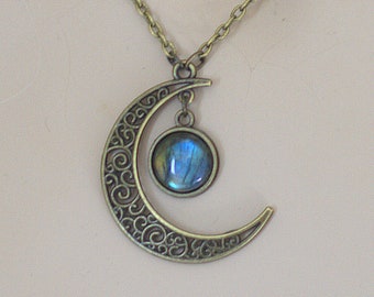 Collier "Gealaí" Lueur de Lune Celtique Bronze
