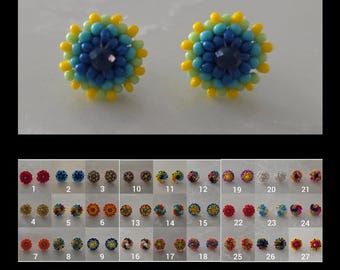 Huichol Stud Earrings/ beaded earrings/ handmade earrings/ wixarica stud earrings/ round earrings/ small earrings/ button earrings