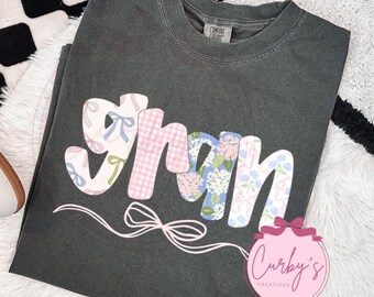 Gran grandma Grand Millennial cottage core Png Digital Design Sublimation Floral Trendy MinimalistDesign Sweatshirt bow hydrangea