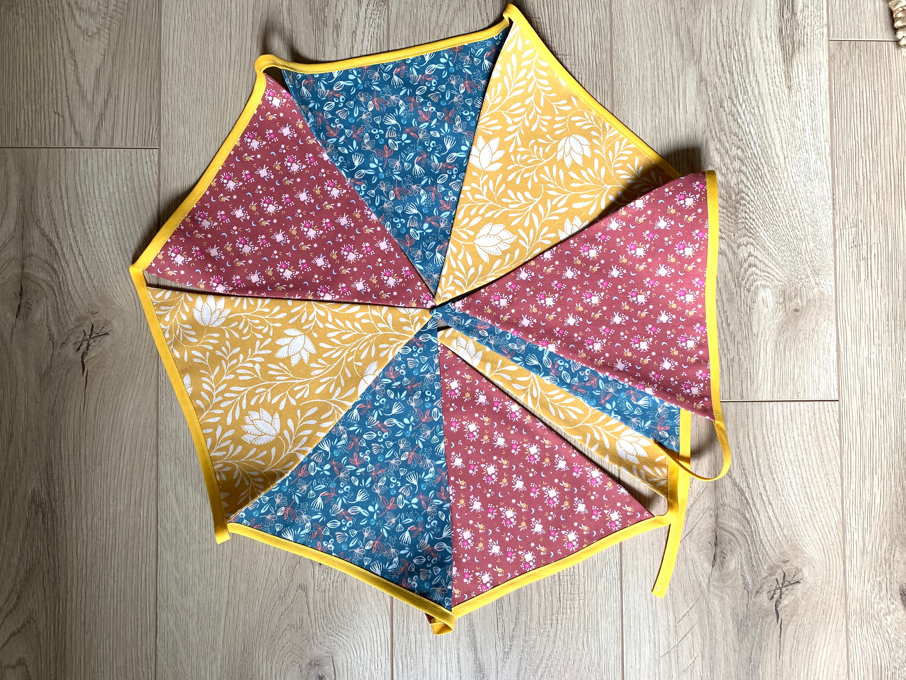 Guirlande de Fanions en Tissu Décorative, Décoration Salon, Bureau, Chambre