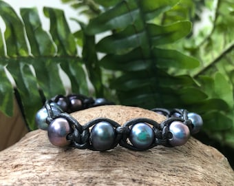 Freshwater Cultured Pearl Bracelet on Genuine High Quality Leather Cord