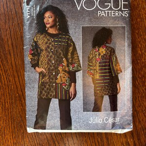 Vogue 1712, Uncut, Julio Cesar, Patchwork and Applique Drop Shoulder