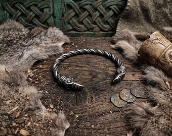 Wikinger Schmuck - Raben Armreif aus Edelstahl gefertigt