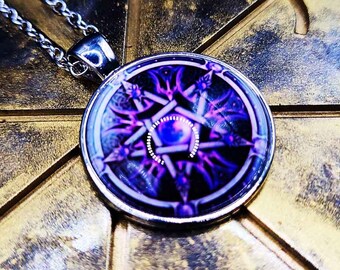 Kleines Pentagramm Amulett mit Liebe gefertigt