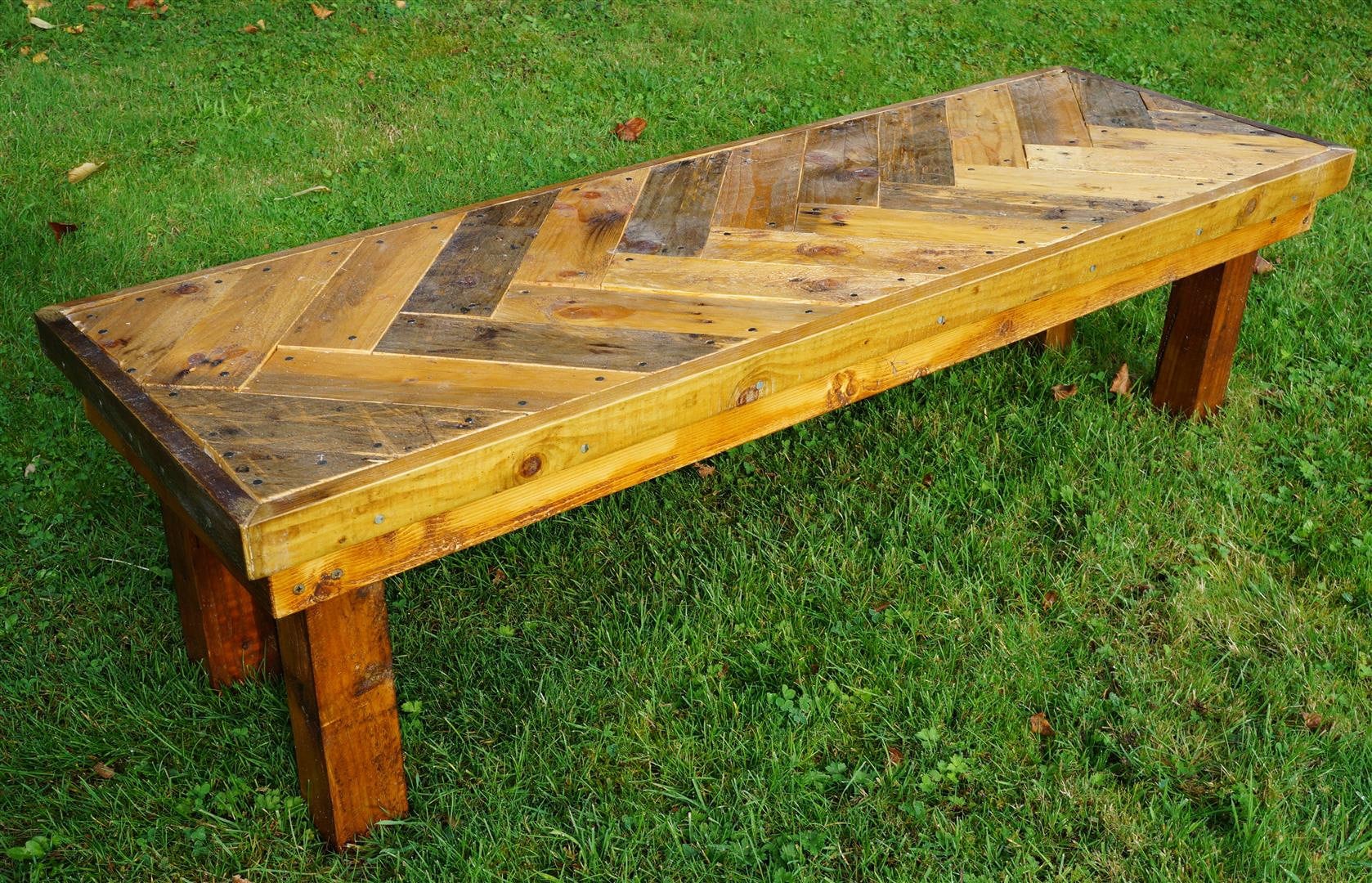 Rustic garden bench using reclaimed materials & pallets with | Etsy