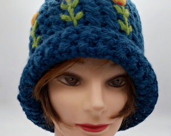 Vintage ALESSANDRA BACCI Scarpellini Firenze Wool Cloche Hat Art Deco Style 1980s Hand Made Hand Knit Made In Italy Beanie Blue Cute Flowers