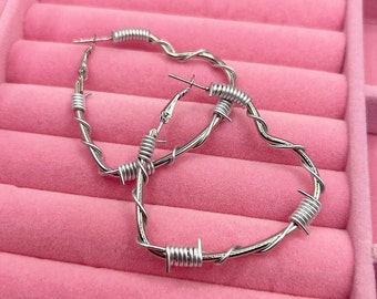 Heart barbed wire hoop earrings - 4.5cm