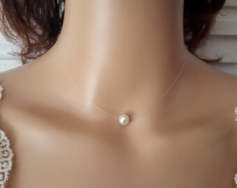 Pearl necklace "Solitaire" timeless choker - ivory pearl - invisible transparent nylon thread - simple discreet wedding necklace - France