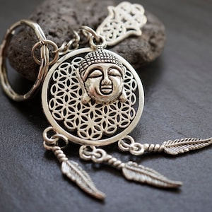 Traumfänger Schlüsselanhänger "Dreamcatcher mit Fatima, Buddha, Blume des Lebens und Federelemente" + Traumfängerkärtchen mit Spruch