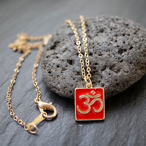 Om Aum Omkara Pendant - Enamel red square with gold-plated chain