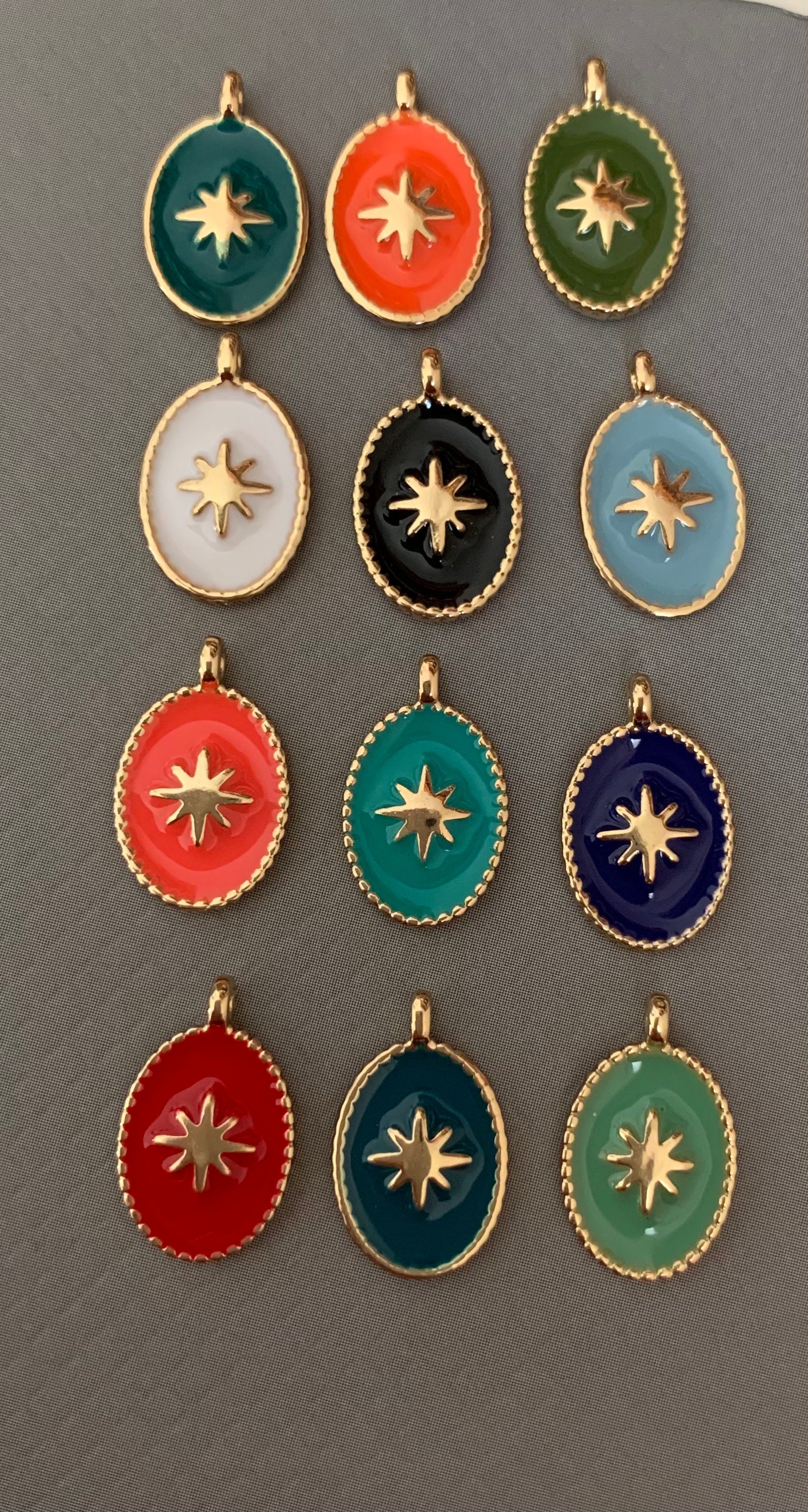 North Star pendant 14 x8 mm enamel colored and gilded with fine gold