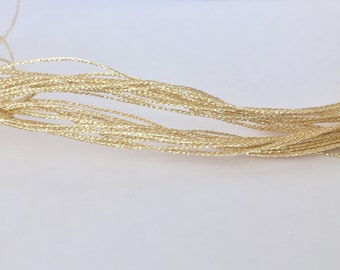 5 meters polyester thread 0.4mm Gold