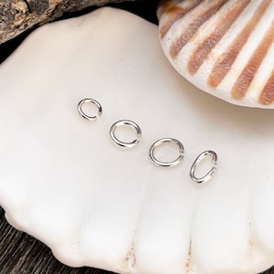 10 925 silver open rings 3/4mm, rings of different sizes to choose from, oval jump ring