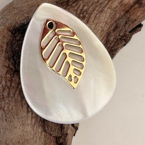12 x 7 mm gold curved leaf charm, 24 carat gold plated feather findings, WITHOUT MOTHER-OF-PEARL