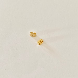Par de puntas de botón de 5x3 mm, par de botones tipo mariposa chapados en oro imagen 2