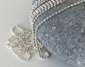 1mm faceted ball chain in genuine 925 silver, Piece of diamond-cut ball chain in pure 925/1000 silver