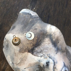 Minimalist pendant / ZIA sun / 8mm / 18K gold plated / boho cute /