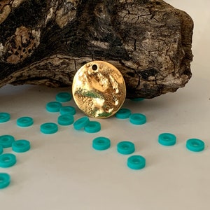 Medalla Martillada, Círculo, Disco, Disco 15mm 1 Agujero Chapado en Oro