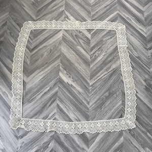 Antique Cream Cotton Bobbin Lace Square Tablecloth Edge - 1900s
