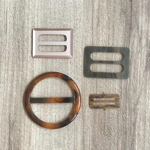 4 x Vintage Art Deco Bakelite and Early Plastic Buckles - 1930/40s