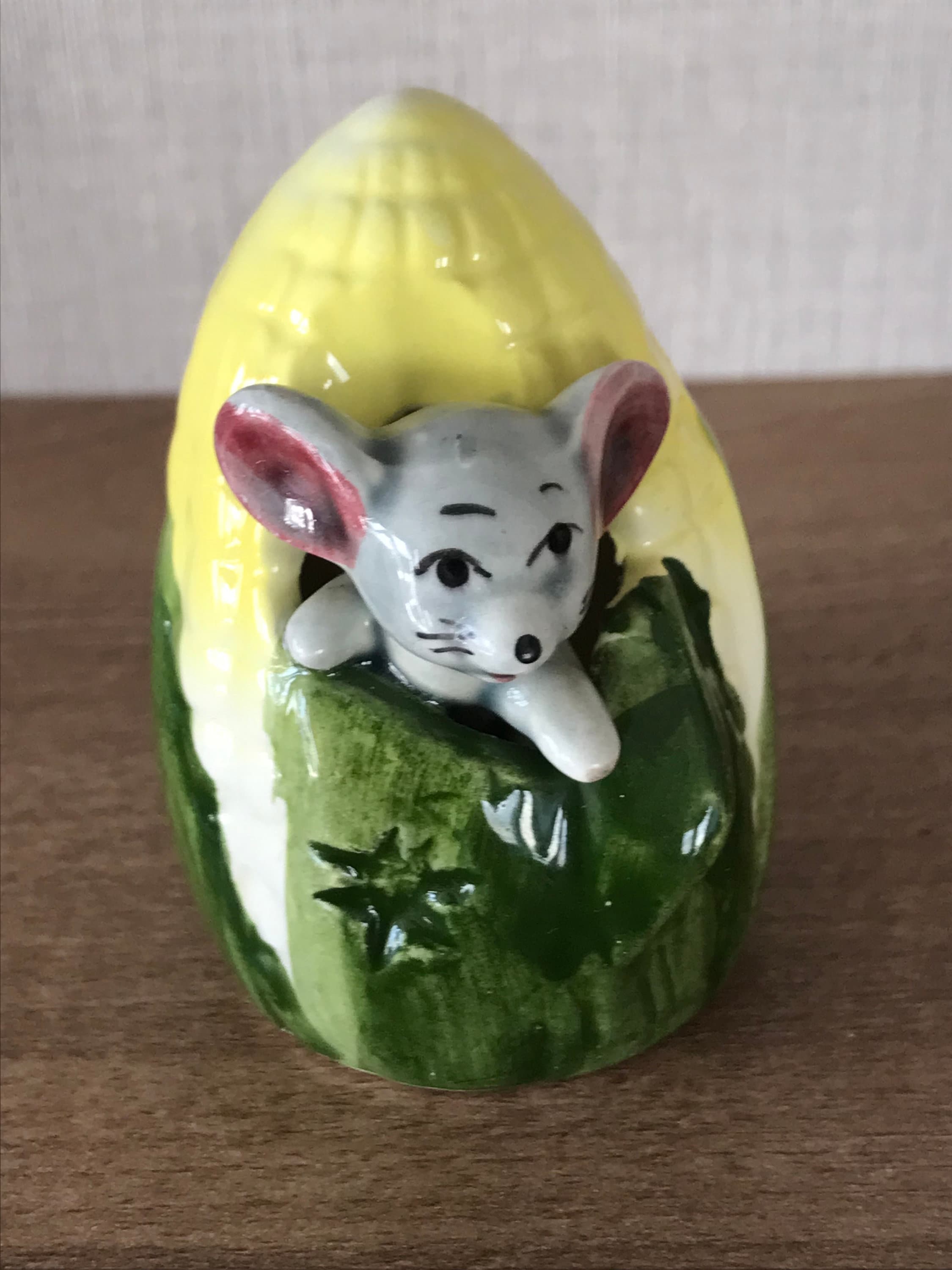 Vintage Kitsch Ceramic Mouse in a Corn on the Cob Toothpick Holder