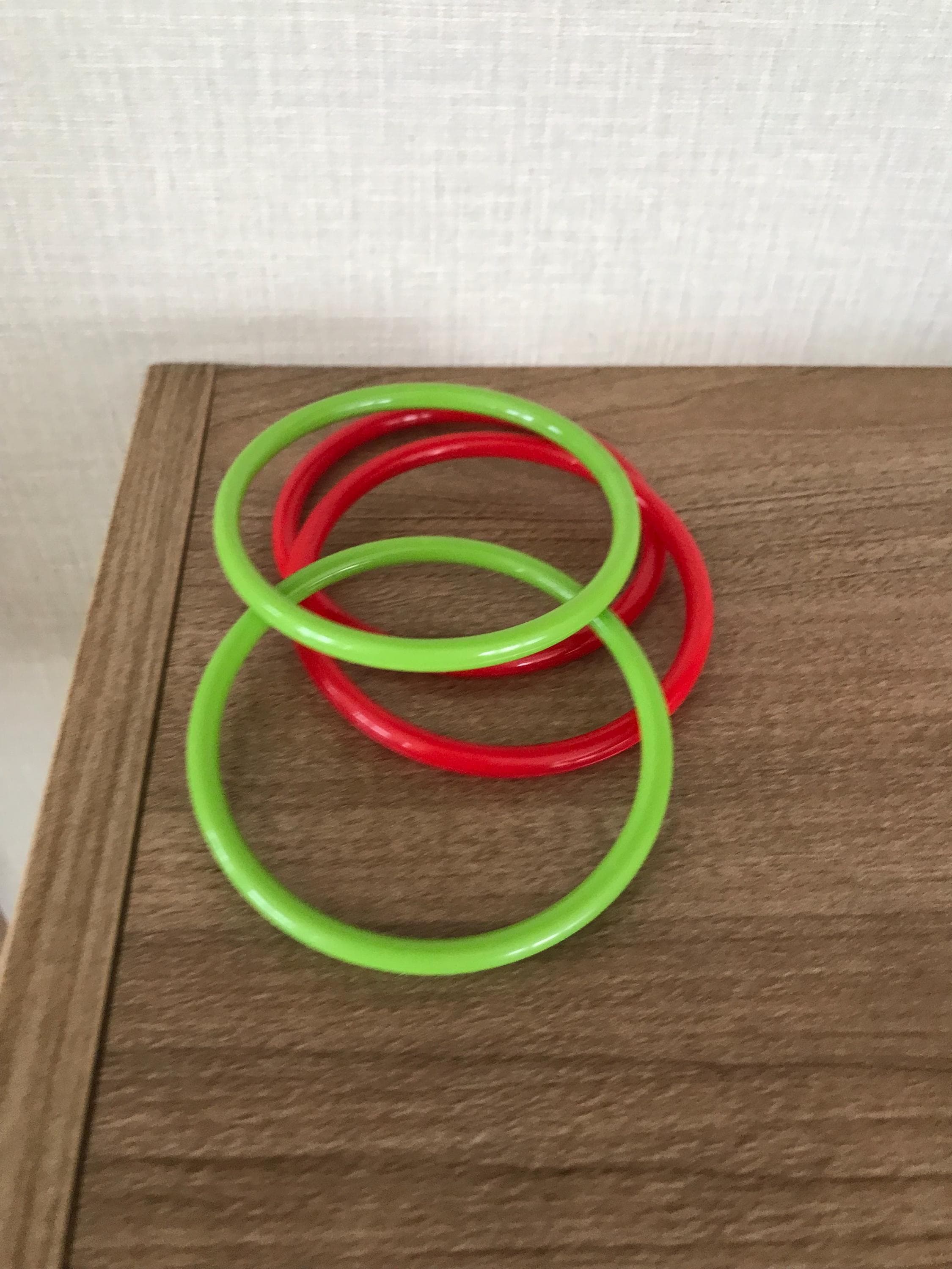 【2025年製 新品】 ヴィンテージ x バングル スタッキング プラスチック 年代 1980 アクセサリー