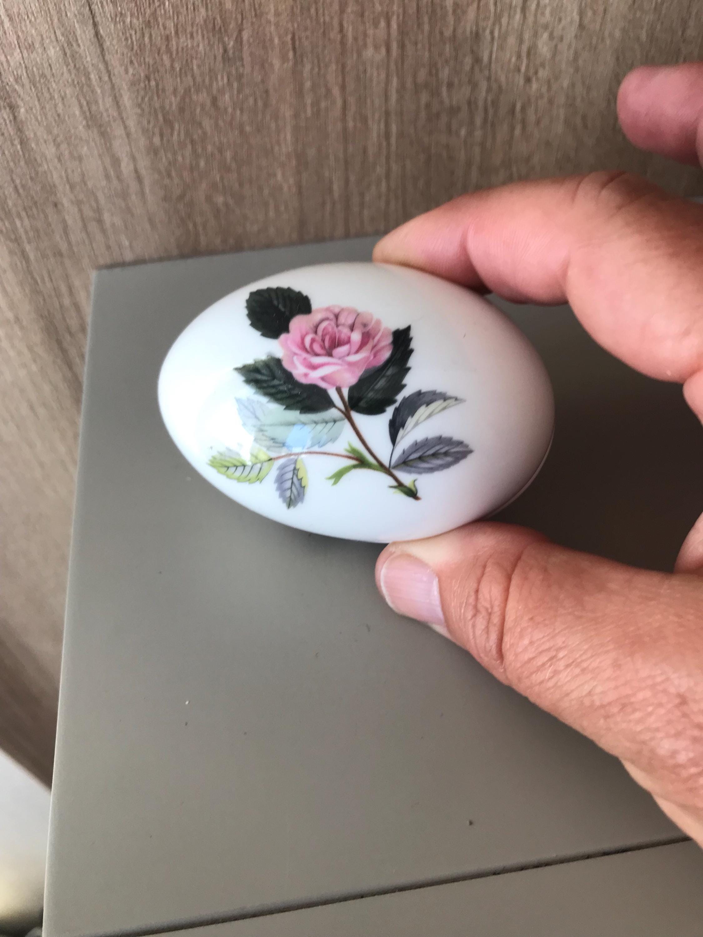 Vintage Wedgewood Bone China Hathaway Rose Design Egg Shaped