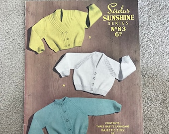 Vintage Sirdar Sunshine Knitting Pattern for 5 Baby's capots