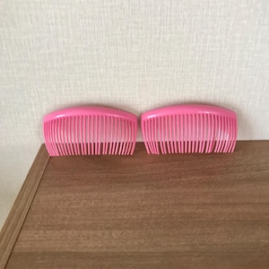 2 x Vintage 1980s Pink Plastic Combs/Side Combs