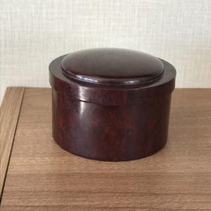 Vintage Brown Mottled Bakelite Round Trinket Box - 1930/40s