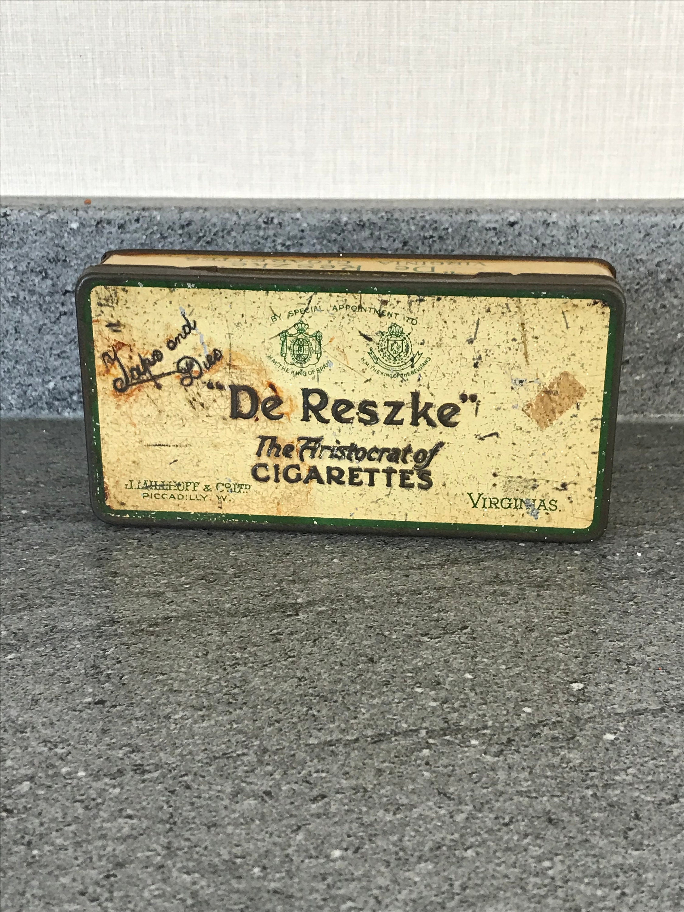 Vintage Hinged Lid De Reszke Cigarette Tin - 1930s