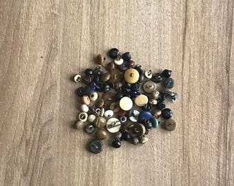 Antique Miscellaneous Collection of Mother of Pearl, Leather, Celluloid and Metal Victorian Boot Buttons with a Brass Shank x 80