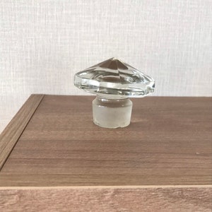 Vintage Glass Bottle/Decanter Stopper