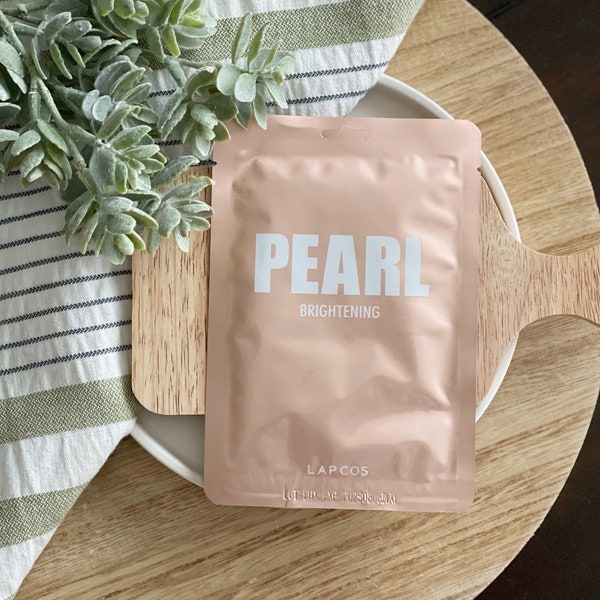 FACE SHEET MASK , Pearl , Must Purchase A Gift Box , You Got This Gift , Brightening , Soothing & Relaxing  • Hydrates •  build a box