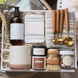 Housewarming Gift, Cozy Housewarming Bundle, Realtor Closing , Customer Appreciation Gift, Complete Home Comfort Kit, Thank You Gift,