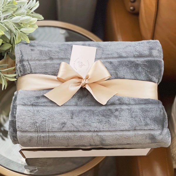 GRAY Throw Plush Blanket , Must Purchase a Gift Box  , Fleece Blanket , Cozy Blanket , Warm Blanket , Blanket Gift • 