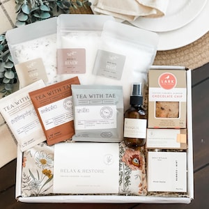 Self Care Spa Gift Box , Relaxation Spa Set , Unwind Spa Gift for Her , Pamper Gift Best Friend Mom , Home Spa Day , Birthday Gift Box