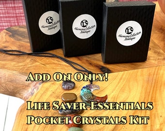 AJOUTER ! Kit de cristaux Blessed Life Saver-Essentials avec pendentif en orgonite de cristaux naturels de croissant de lune, cadeau spirituel indispensable, ensemble d'autel