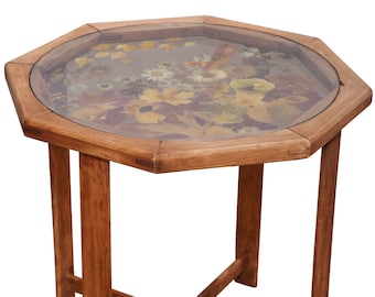 Wooden coffee table with dried autumn leaves and chrysanthemums, covered with jewelry resin , Handmade round coffee table, Small table