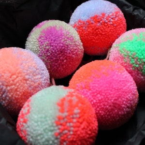 Handmade Pom Pom Christmas Tree Bauble Ornaments || Free UK Postage