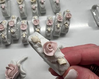 AK Kaiser Porcelain Rose Napkin Rings Set (West Germany)