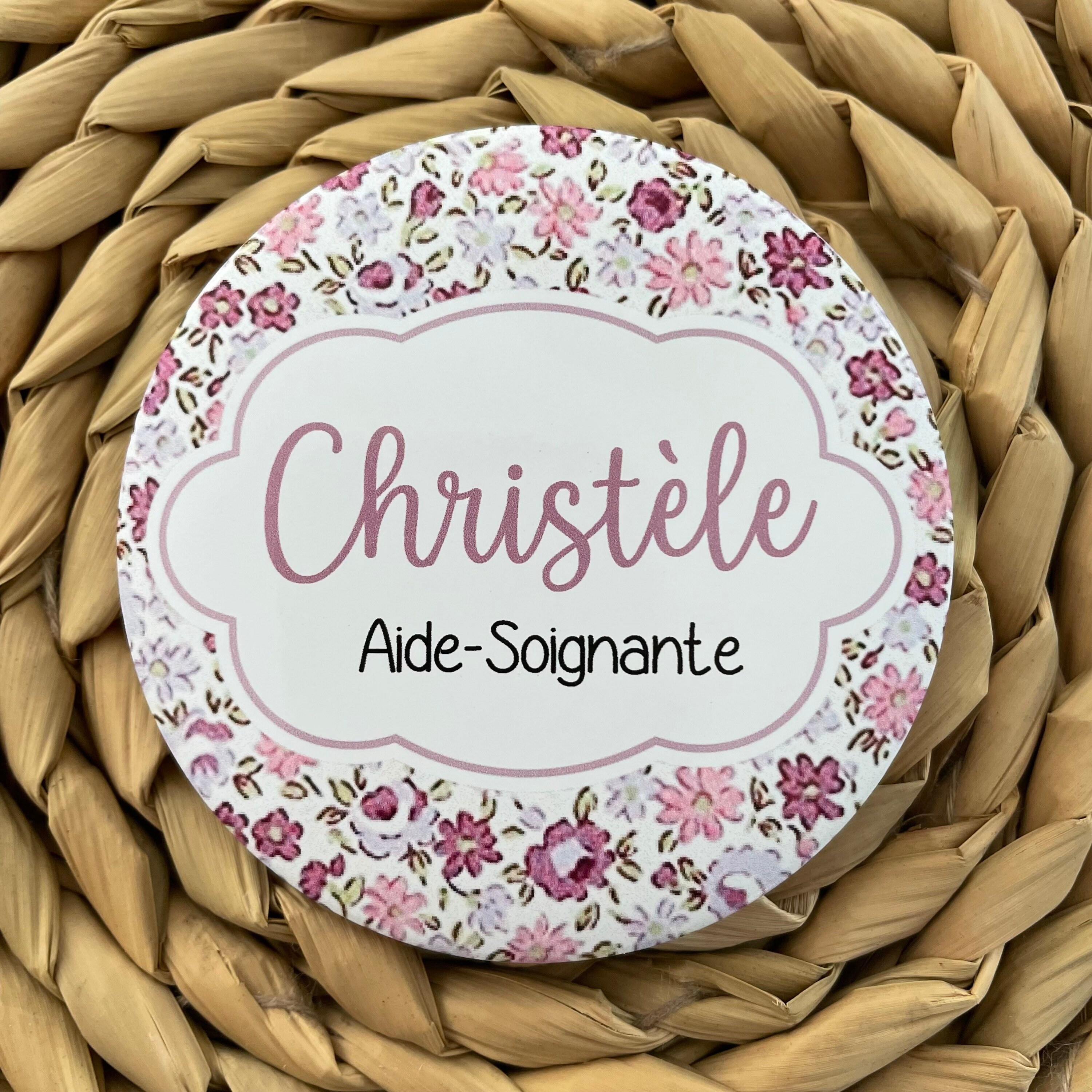 Badge SOIGNANTS 75 ou 58 mm pour infirmière, aide-soignante, sage-femme ,  médecin, pédiatre Chirurgien