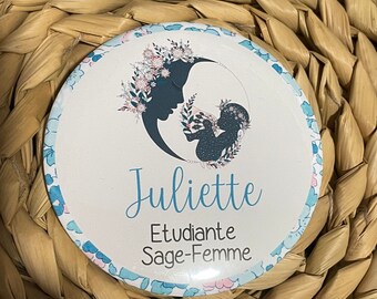 Badge SOIGNANTS 75 ou 58 mm pour infirmière, aide-soignante, sage-femme , médecin, pédiatre Chirurgien