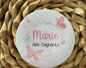 Badge SOIGNANTS 75 ou 58 mm pour infirmière, aide-soignante, sage-femme , médecin, pédiatre Chirurgien