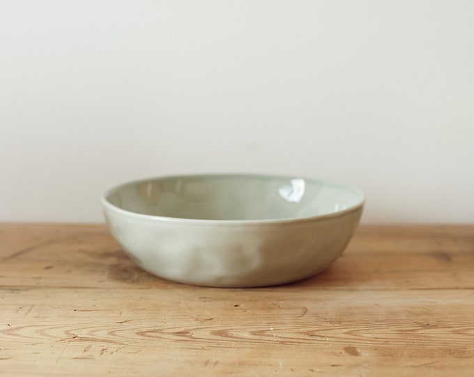 Medium Serving Bowl in Seaglass - blue pottery serving bowl - stoneware serving bowl - large pottery serving bowl - ceramic serving - blue